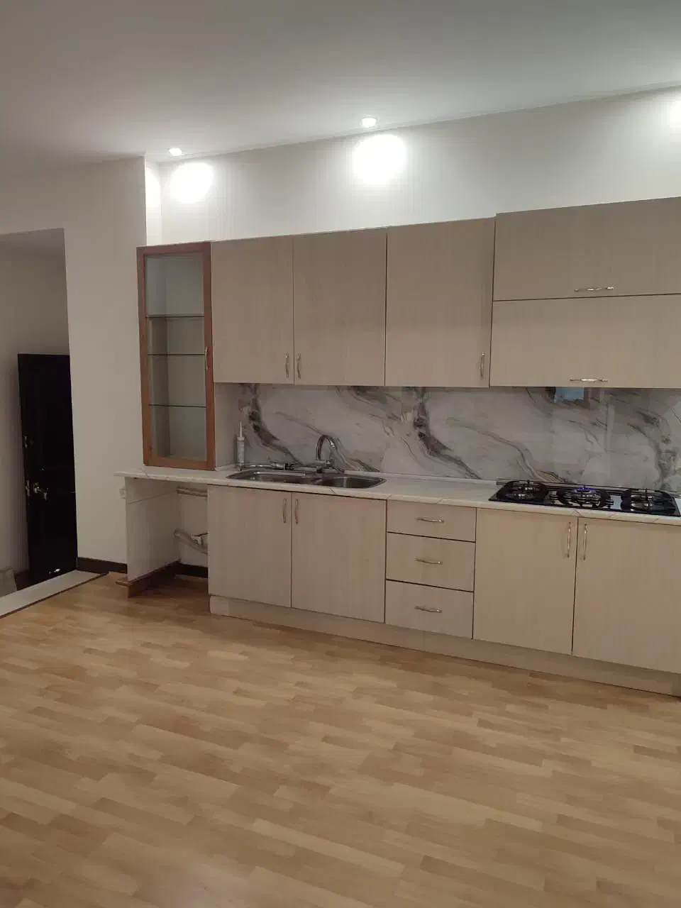 اجاره آپارتمان/برج ۱۰۰متری۲خواب در فرمانیه|اجارهٔ آپارتمان|تهران, فرمانیه|دیوار