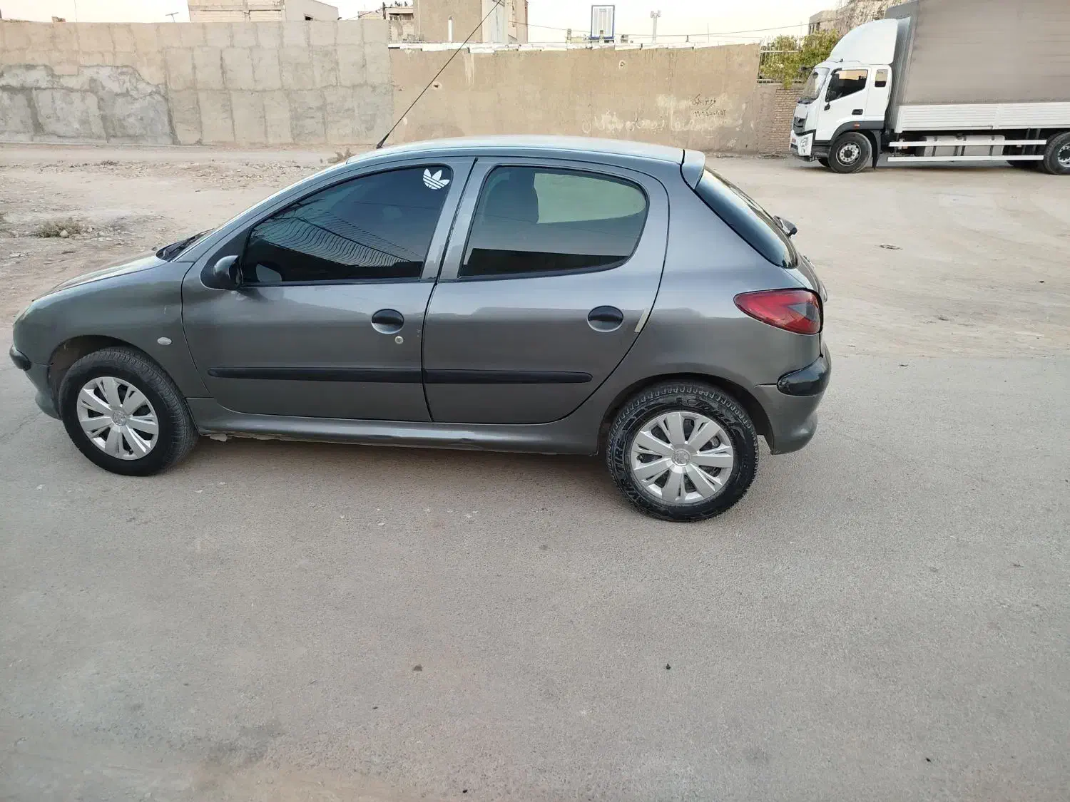 پژو 206مدل 82شاسی سالم فروش فوری|خودرو سواری و وانت|اصفهان, بابوکان|دیوار