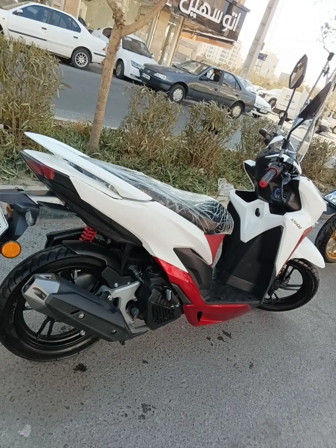 کلیک ۱۵۰|موتورسیکلت|تهران, صادقیه|دیوار