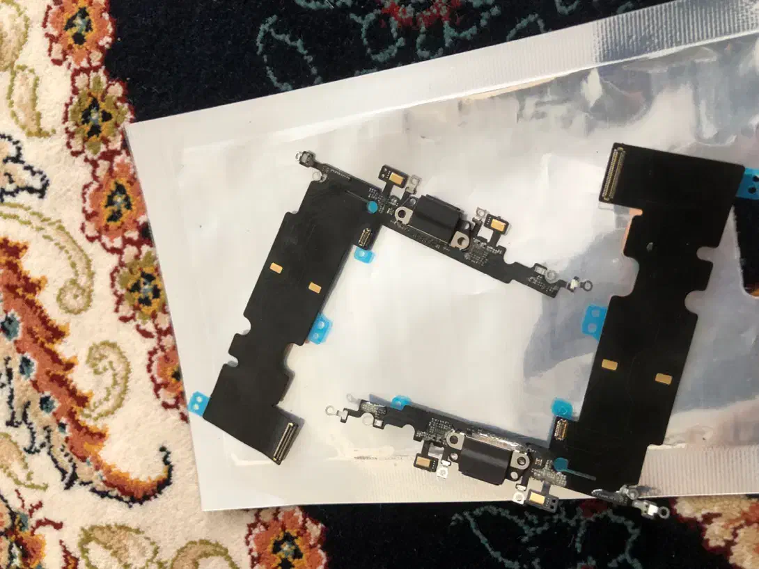 فلت شارژ ایفون ۸ پلاس|لوازم جانبی موبایل و تبلت|فولادشهر, C3|دیوار