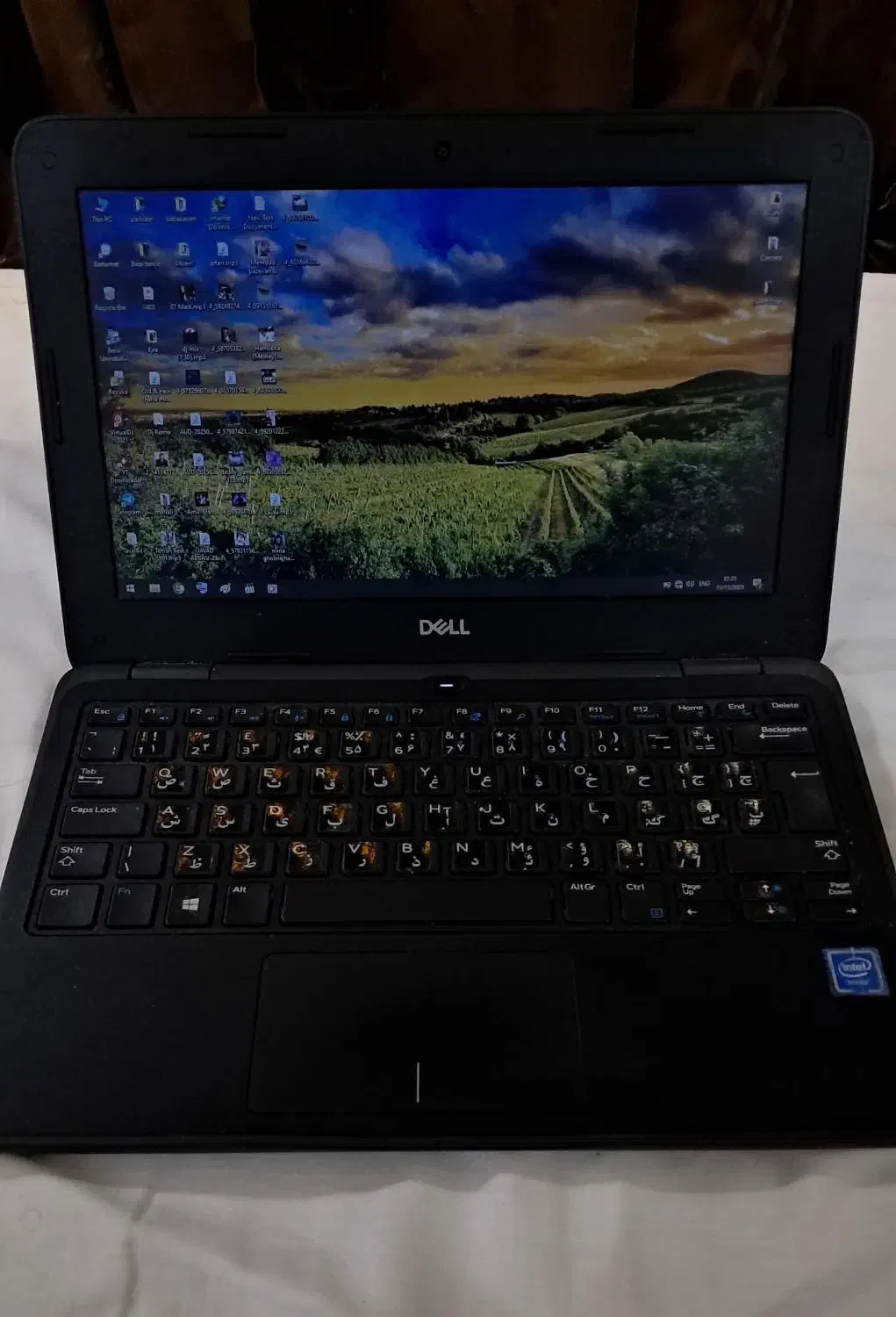 dell 8 اینچ|رایانه همراه|بابلسر, |دیوار
