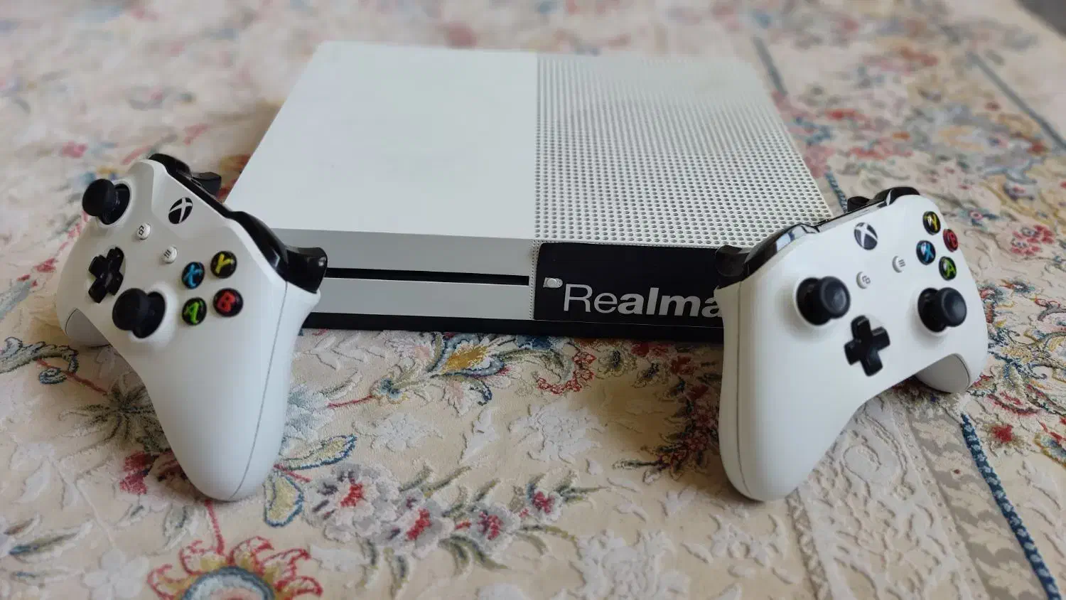 Xbox One S / 1TB / دو دسته|کنسول، بازی ویدئویی و آنلاین|قم, صفائیه|دیوار