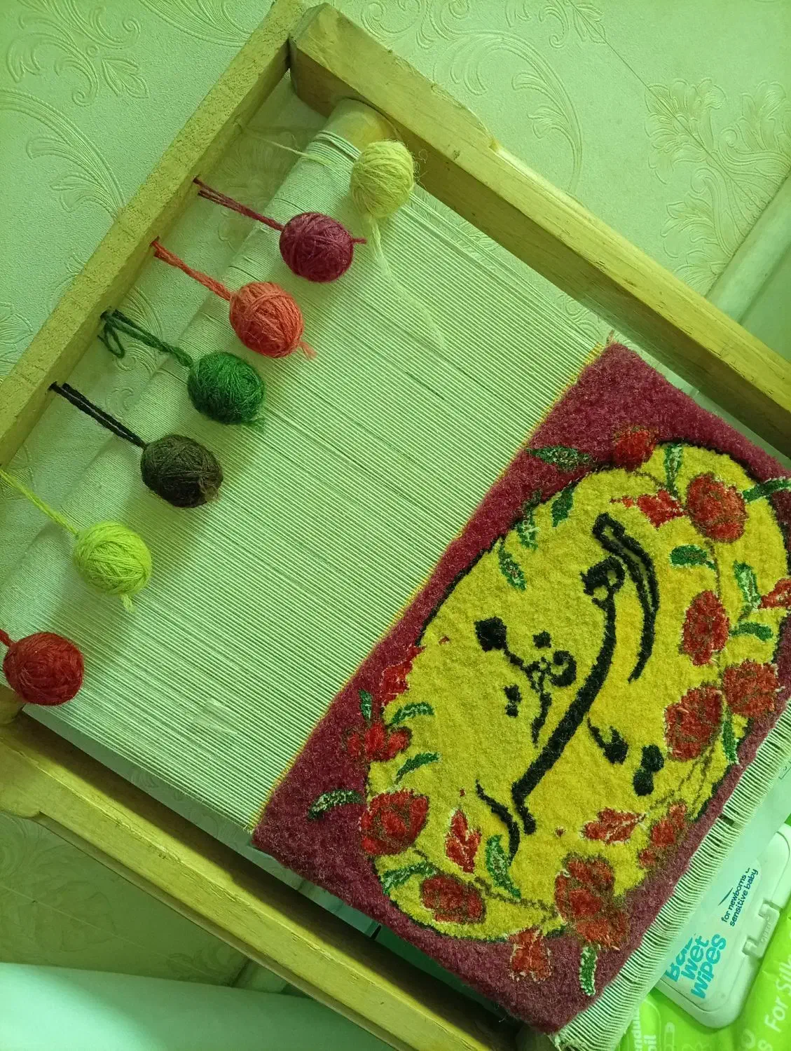 تابلوفرش دستباف(دارچوبک)|تابلو فرش|قم, زنبیل آباد|دیوار