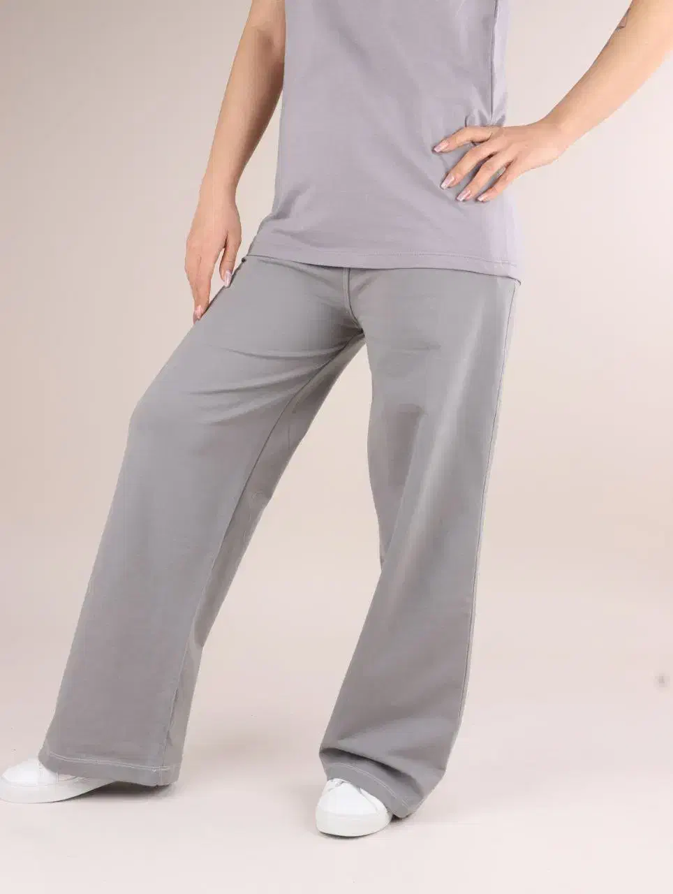 شلوار|لباس|مشهد, شفا|دیوار