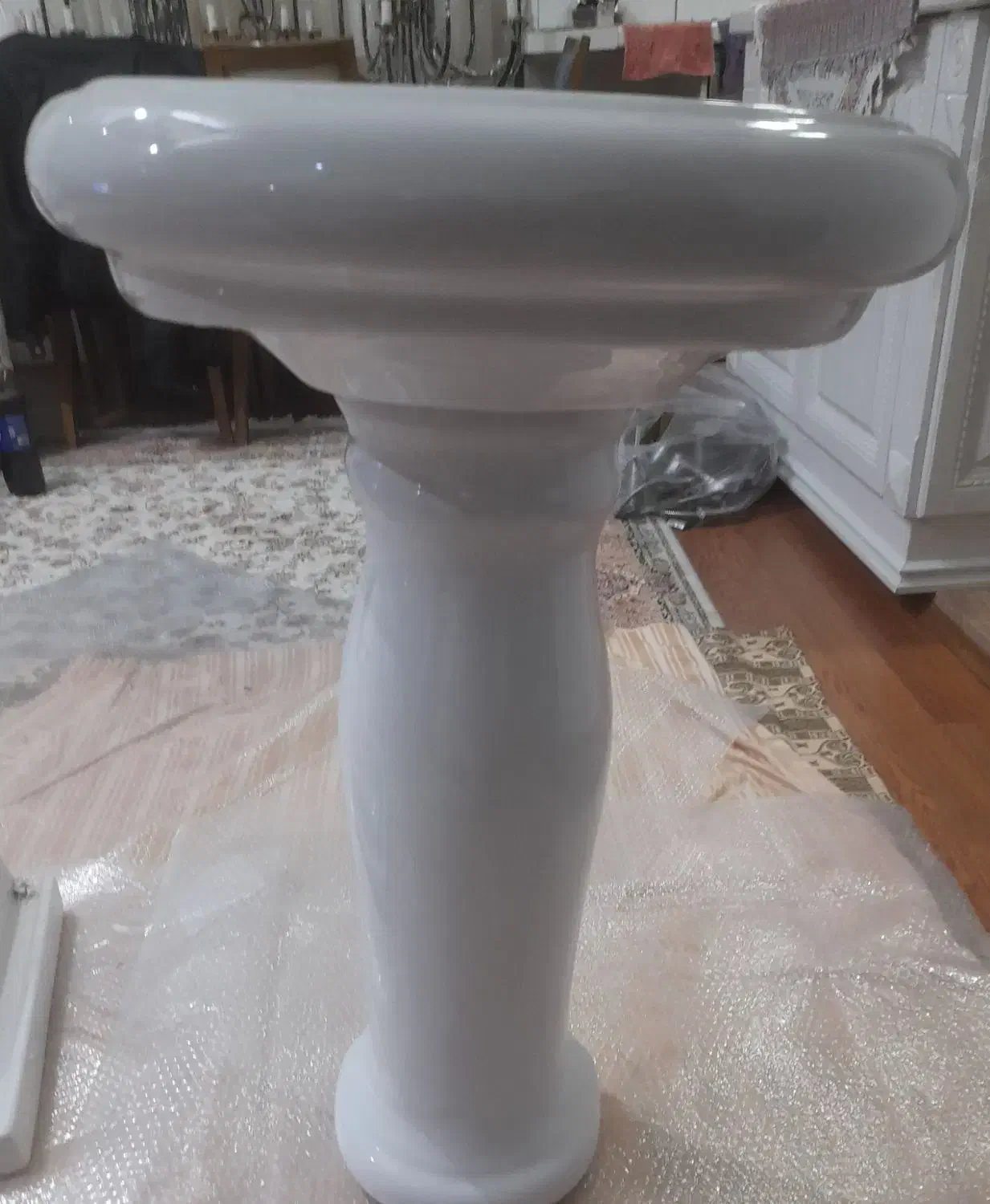 روشویی پایه دار|لوازم سرویس بهداشتی|تهران, جمال‌زاده|دیوار