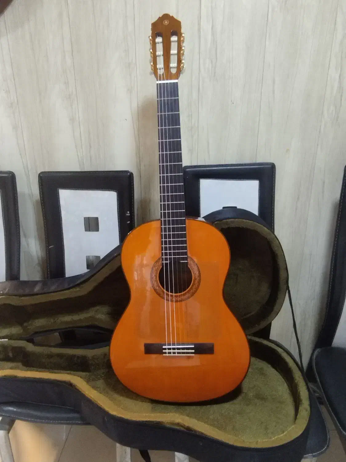 گیتار یاماها c70|گیتار، بیس، امپلیفایر|گلبهار, شهر جدید گلبهار|دیوار