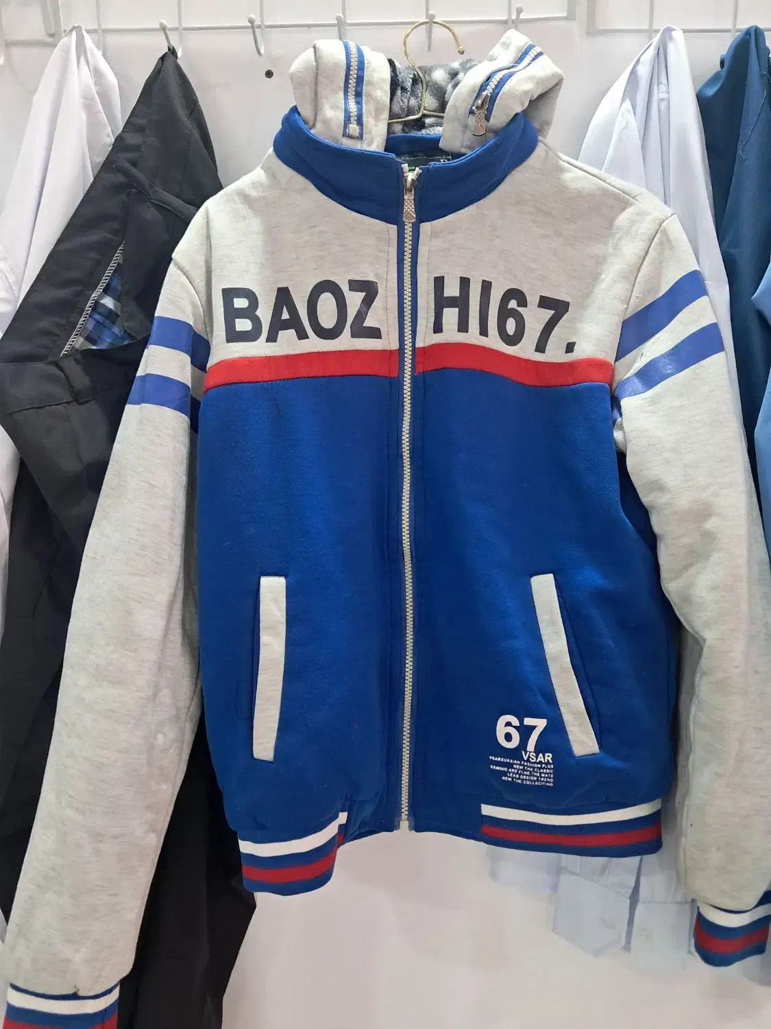 سیشرت داخل خز سالم و گرم(استوک)|لباس|بردسکن, |دیوار