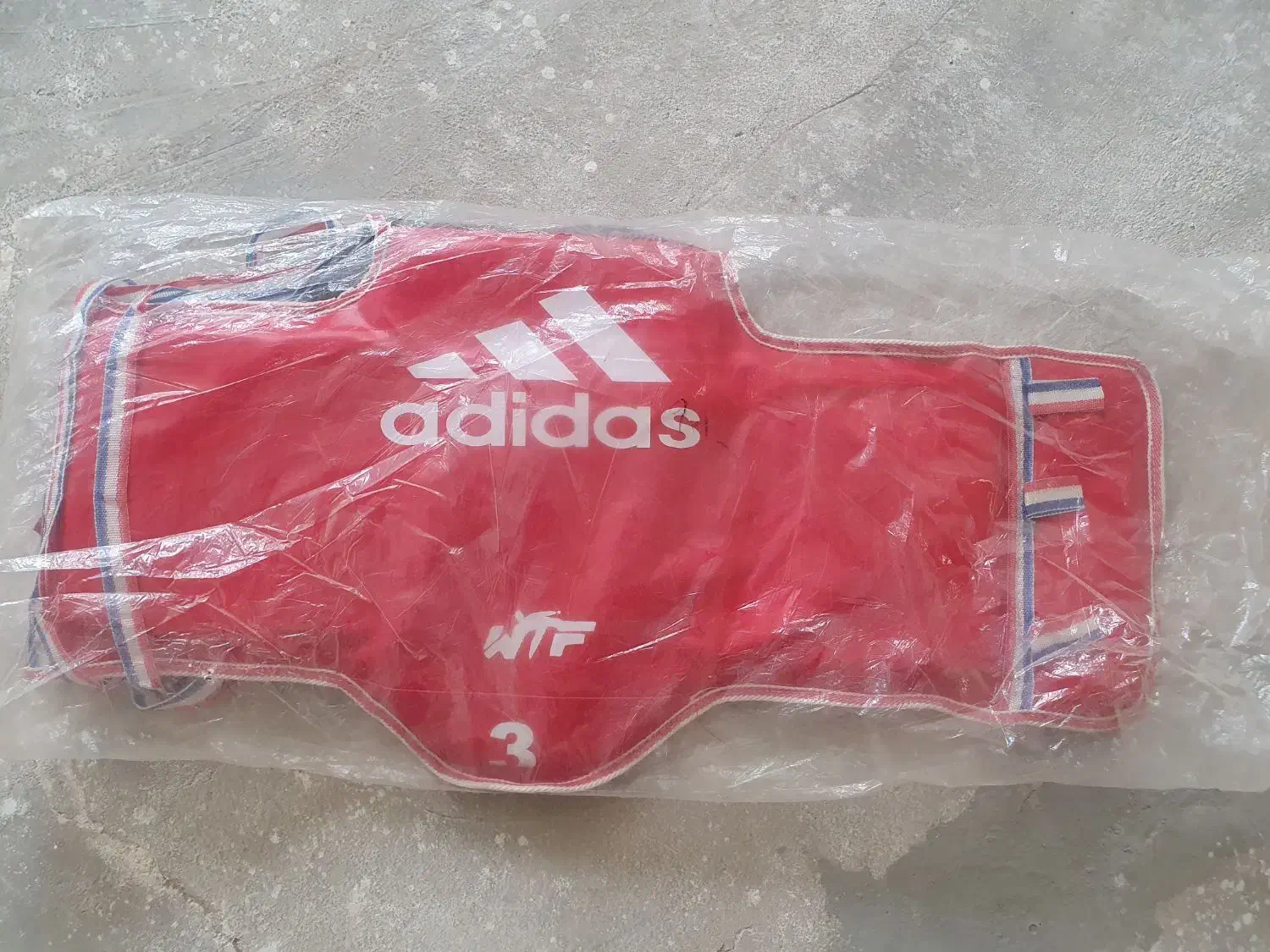 هوگو و کلاه تکواندو|تجهیزات ورزشی|کرمانشاه, |دیوار