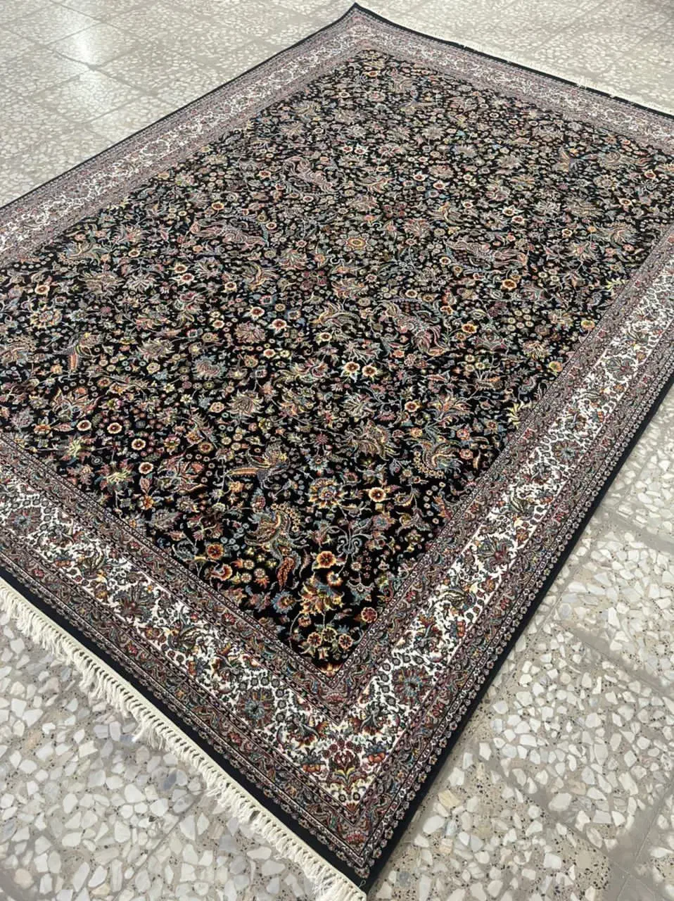 فرش لطافت ماندگار|فرش|خرمآباد, |دیوار