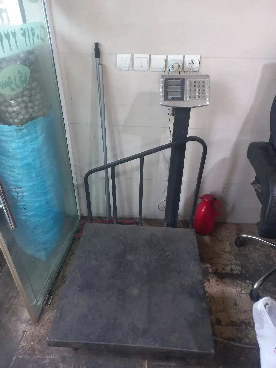 ترازو۵۰۰کیلوی|فروشگاه و مغازه|گرگان, |دیوار
