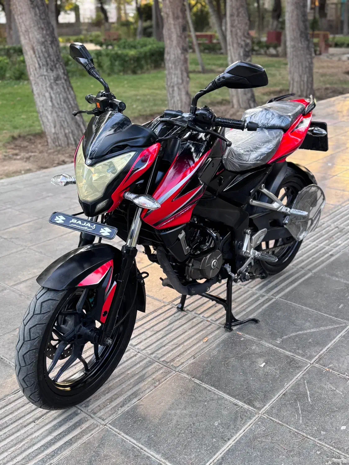 ns200 ان اس ۲۰۰۲۰۰|موتورسیکلت|تهران, هرندی|دیوار