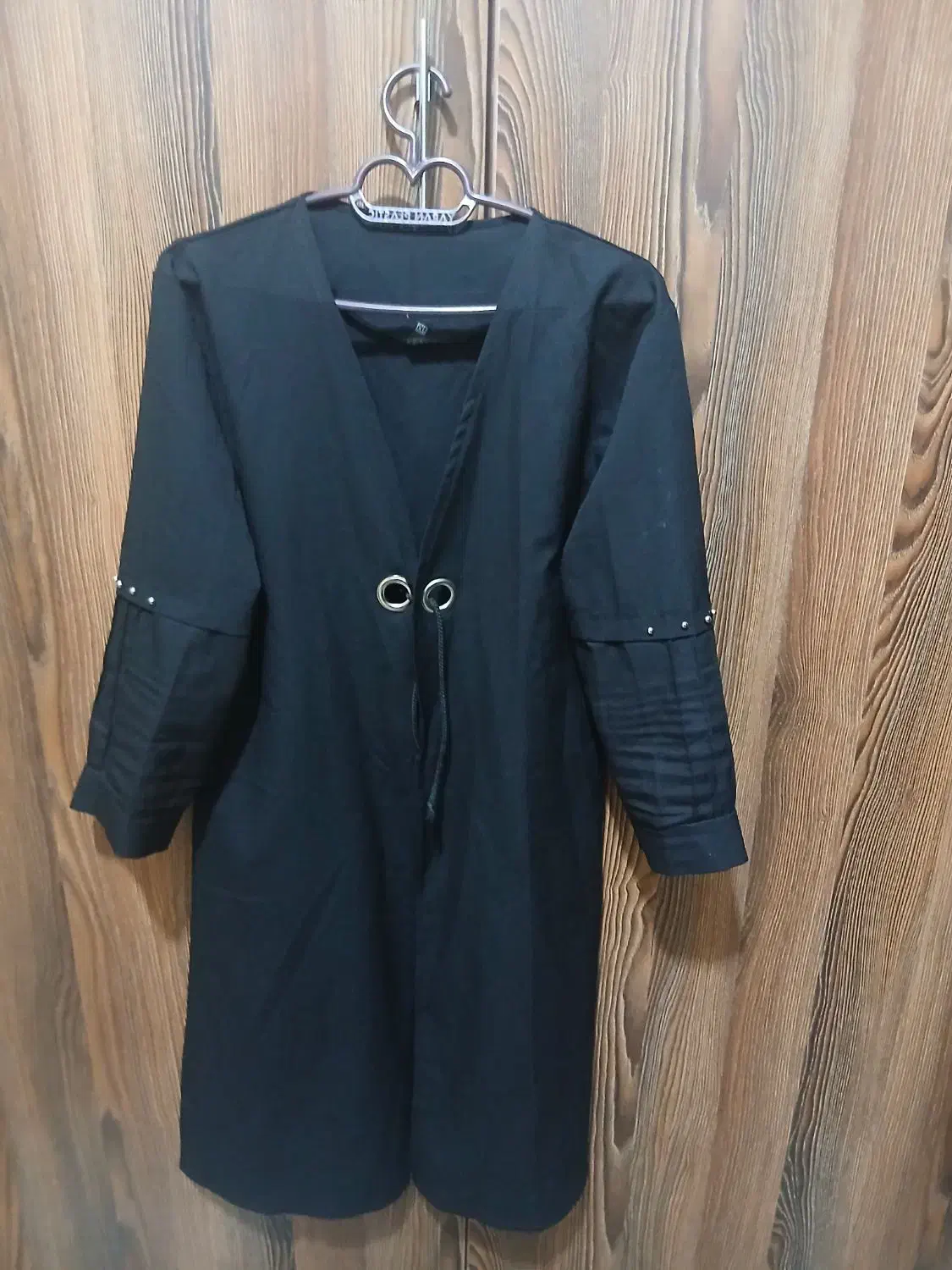 لباس زنانه|لباس|اصفهان, خانه اصفهان|دیوار