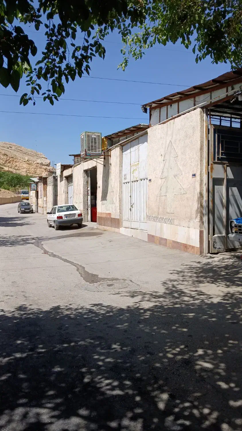 فروش و اجاره کارگاه|اجارهٔ دفتر صنعتی، کشاورزی، تجاری|خمینی‌شهر, |دیوار