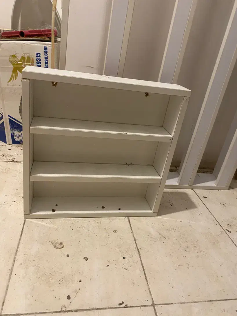 آرایشی|آرایشگاه و سالن‌های زیبایی|رشت, معلم|دیوار