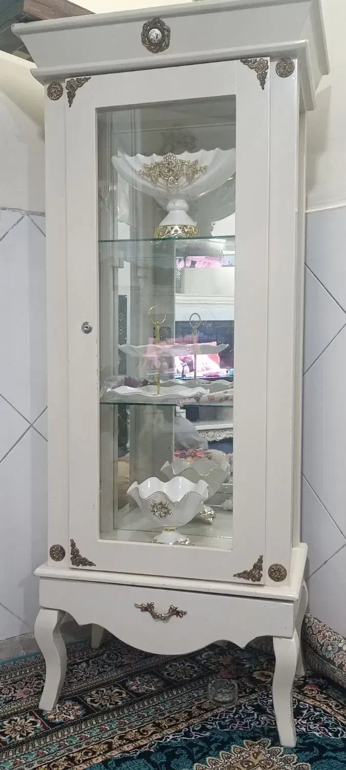 ویترین|بوفه، ویترین، کنسول|رباط‌کریم, رباط‌کریم|دیوار