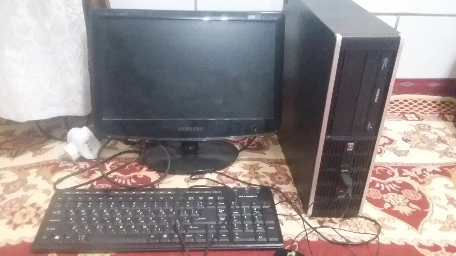 کامپیوتر باهم وسایل|رایانه رومیزی|ارمند, |دیوار