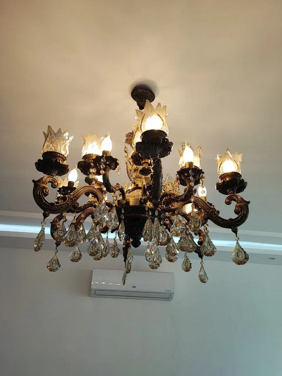 دوعدد لوستر 12شعله.6شاخه|لوستر و چراغ آویز|مشهد, کوه سنگی|دیوار