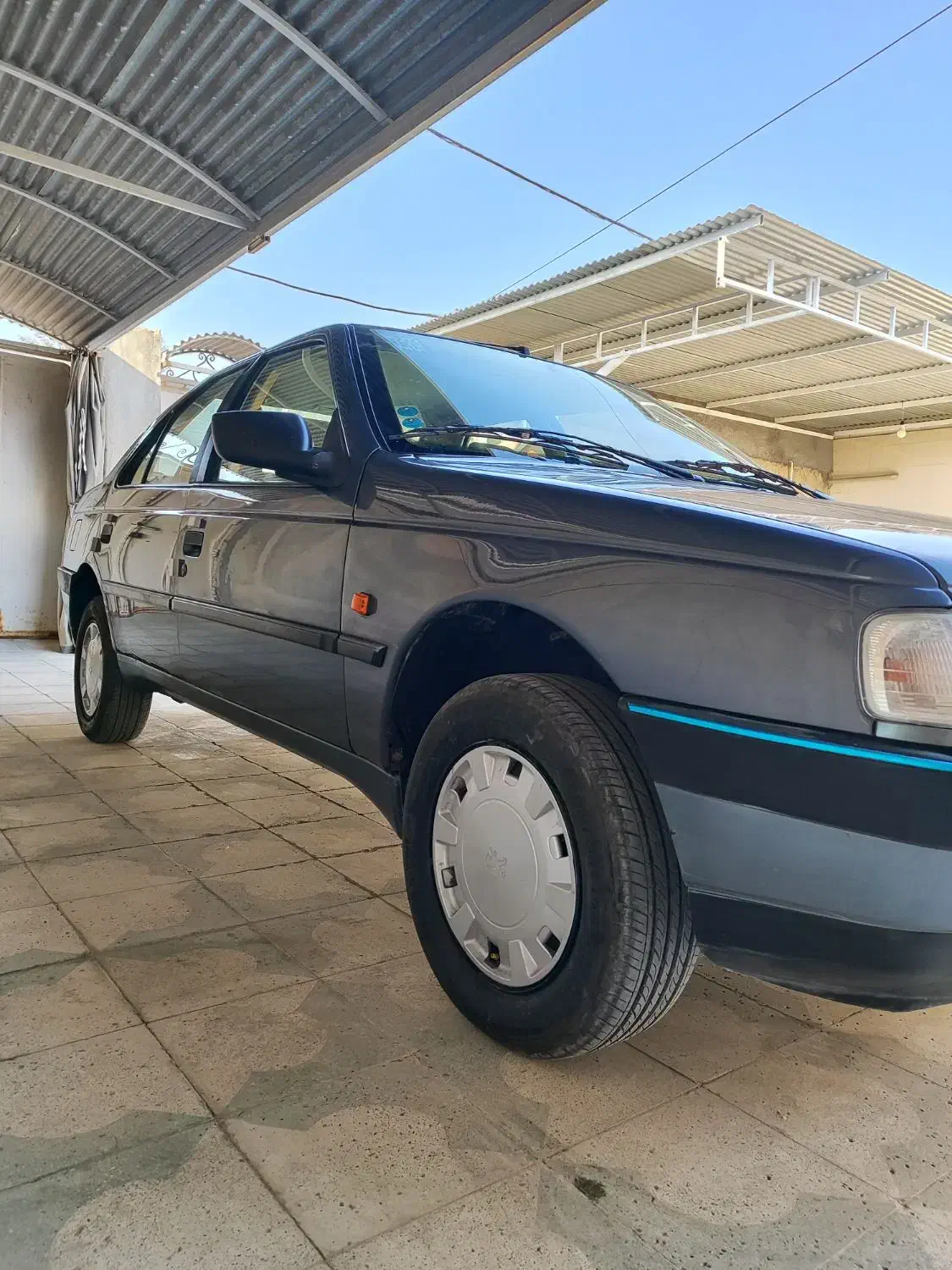 فروش پژو 405 GLX دلفینی مدل 98 تمییز تمییز|خودرو سواری و وانت|لامرد, |دیوار