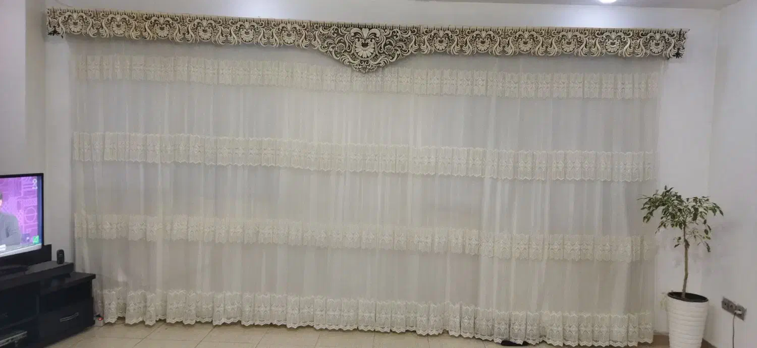 پرده 2/5در4/5|پرده، رانر، رومیزی|رشت, کوی مهر|دیوار