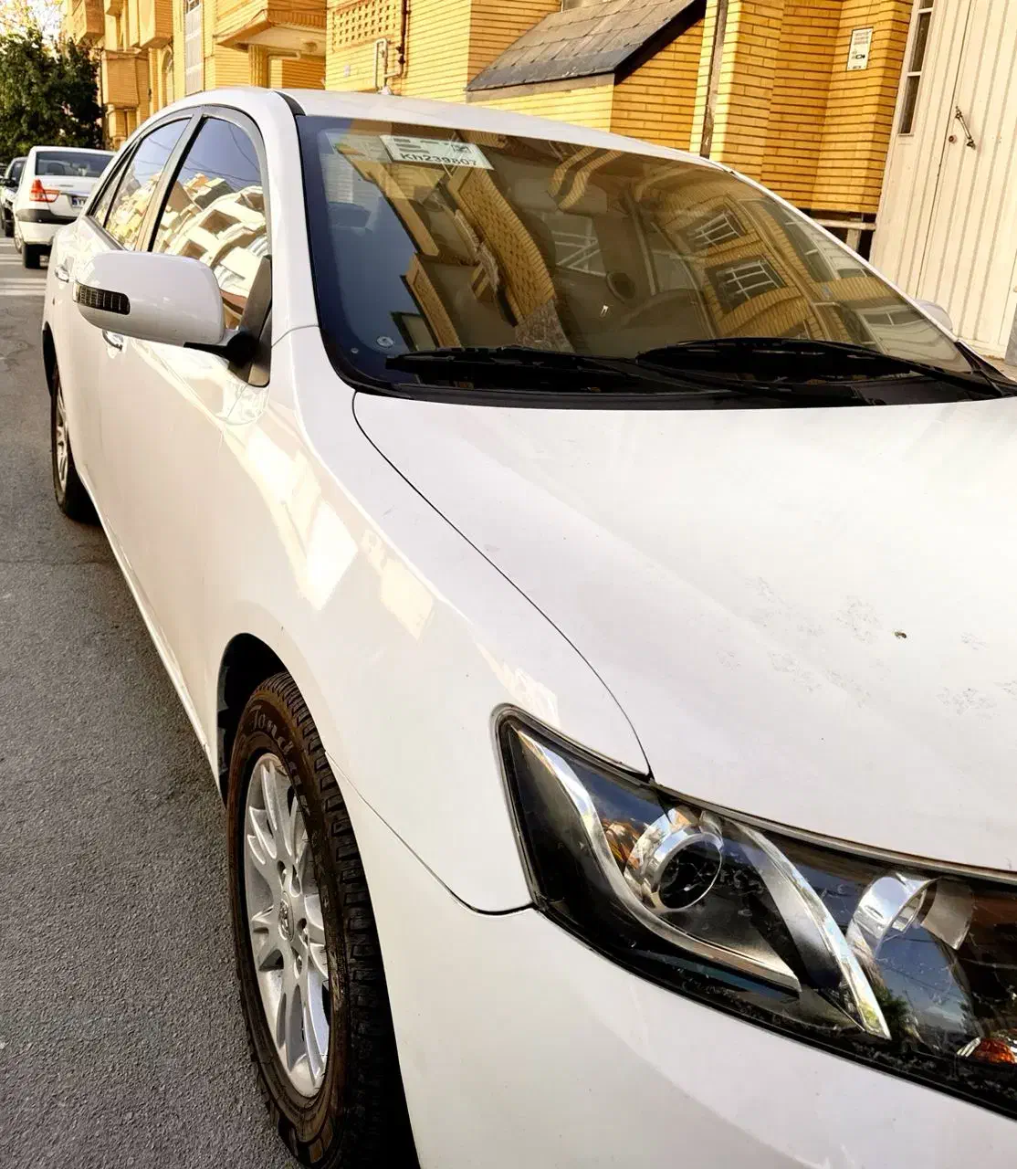 فروش آریو سفید زوتی اوتومات تمیز|خودرو سواری و وانت|ارومیه, |دیوار