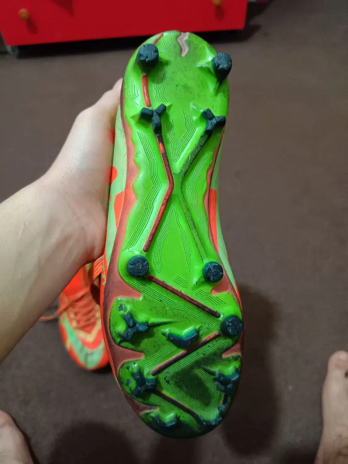 کفش فوتبال استوک|تجهیزات ورزشی|نسیمشهر, |دیوار