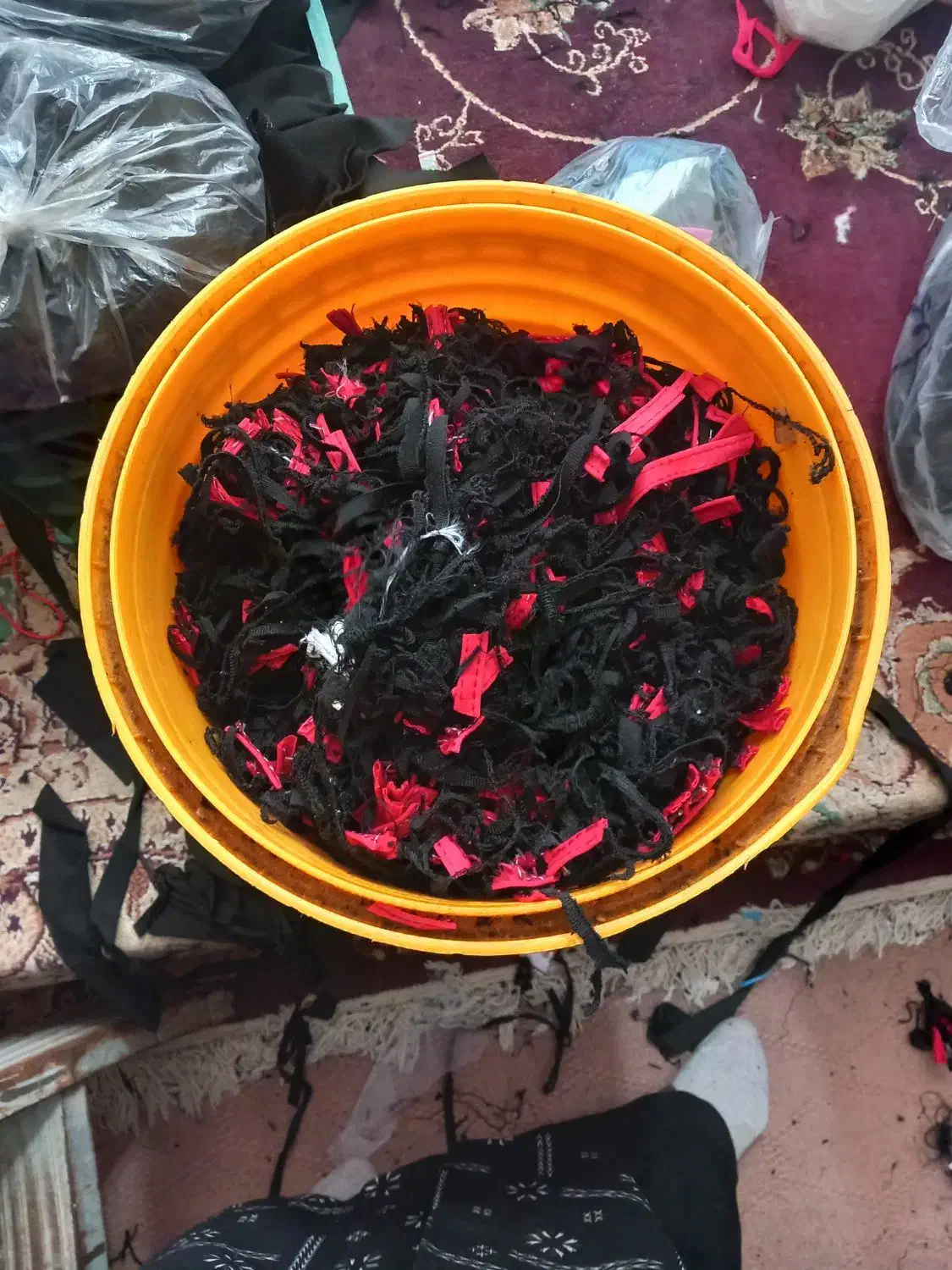 سرقیچی|رختخواب، بالش، پتو|بسطام, |دیوار