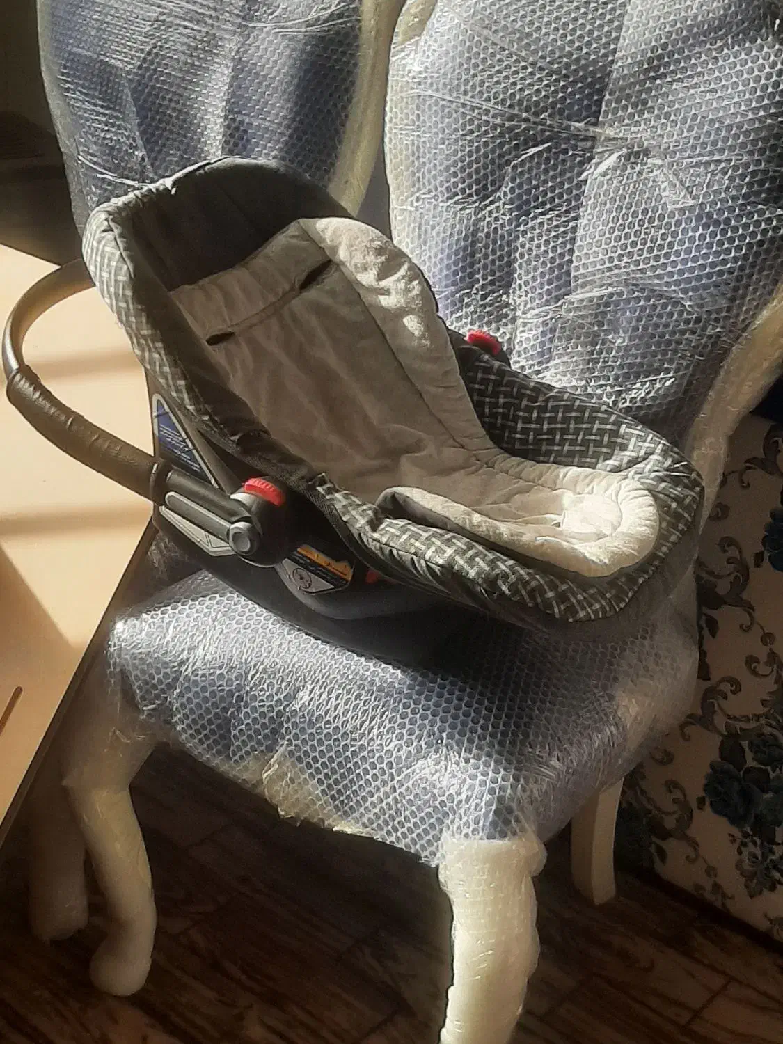 کریر کودک کاملا سالم|کالسکه و لوازم جانبی|ساری, |دیوار