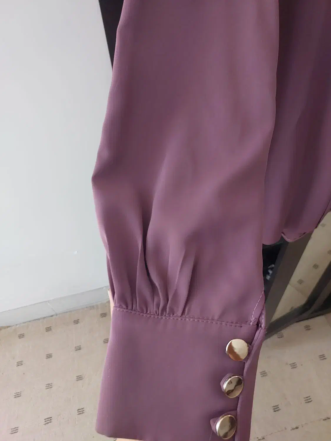 شومیز شال مانتو|لباس|مرودشت, تخت جمشید|دیوار