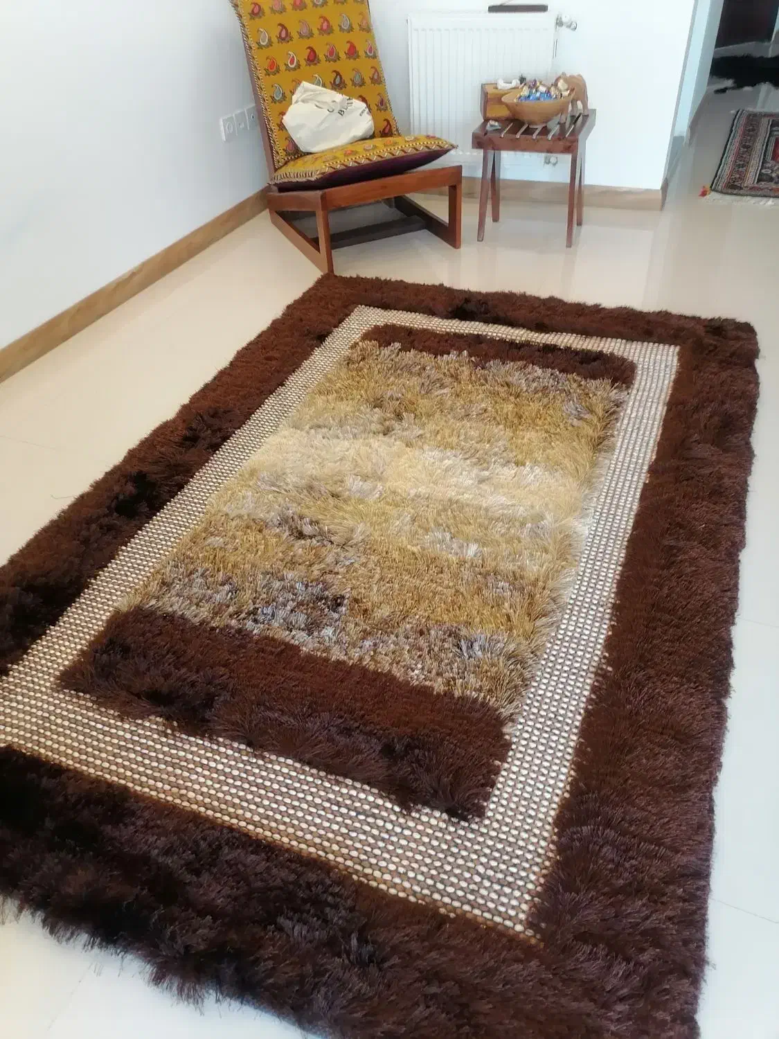 فرش چهار متری|فرش|شیراز, تاچارا|دیوار
