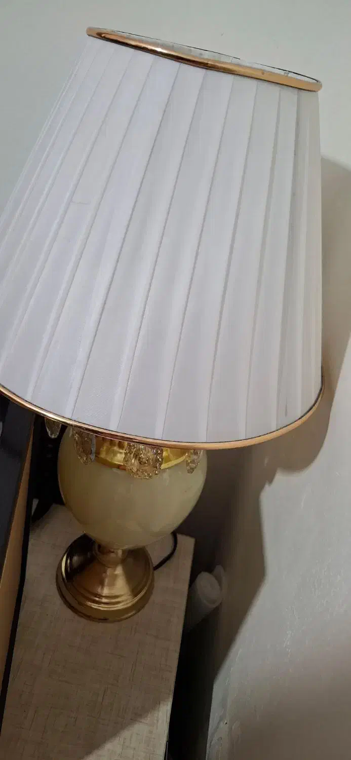 آباژور در حد نو|چراغ خواب و آباژور|ورامین, خیر آباد|دیوار