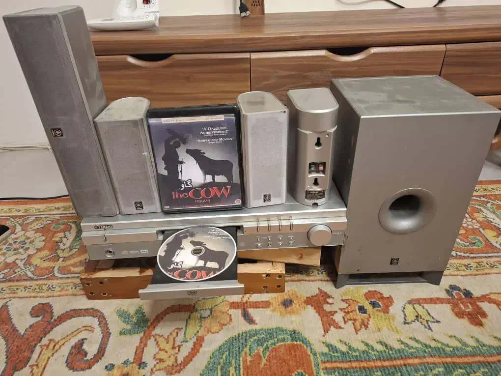 دی وی دی پلیر مدل یاماها|صوتی و تصویری|پرند, فاز ۶|دیوار