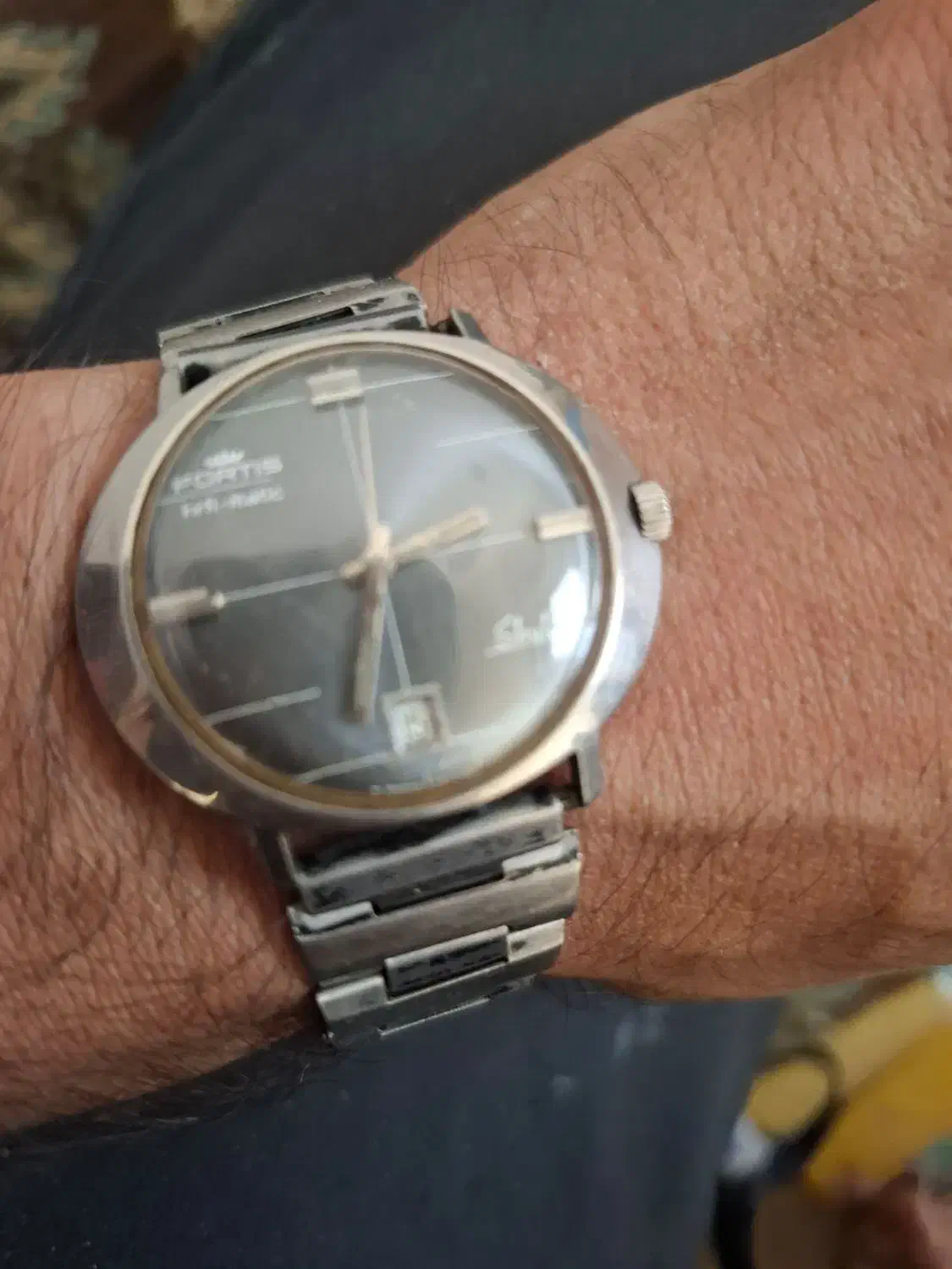 ساعت فورتیکس اصل تمام اتوماتیک سالم.|ساعت|شیراز, میانرود|دیوار