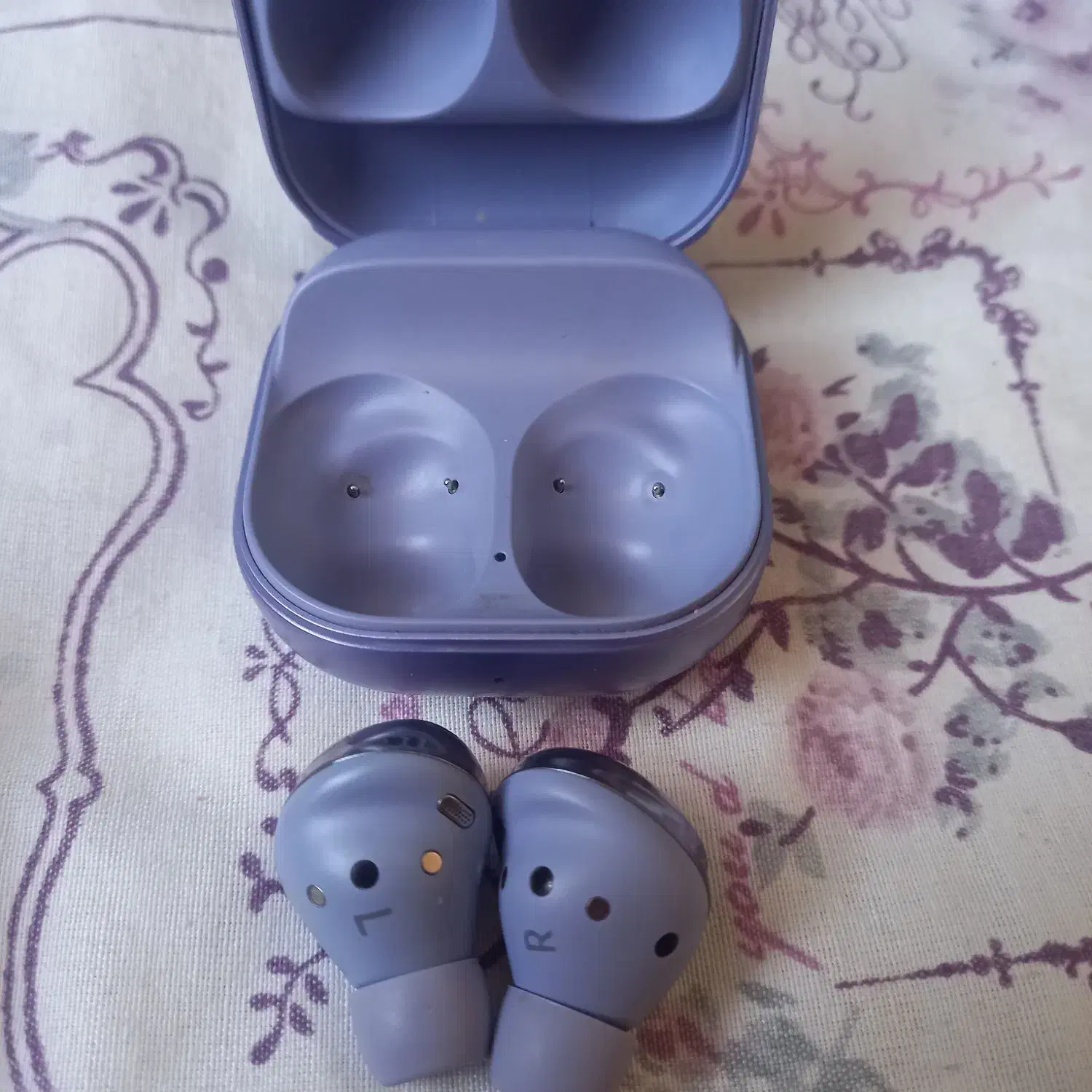 ایرپاد مدل Burds pro|لوازم جانبی موبایل و تبلت|نیشابور, فردوس شمالی|دیوار