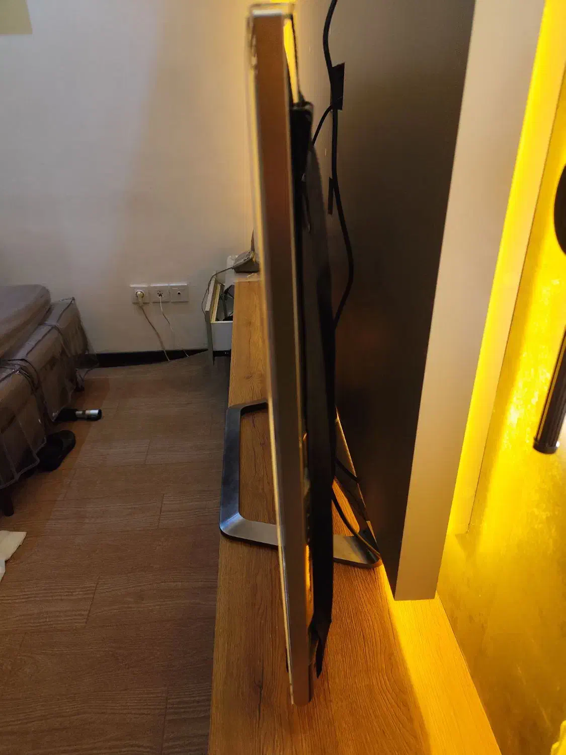 تلویزیون LG|تلویزیون و پروژکتور|لاهیجان, پردسر|دیوار