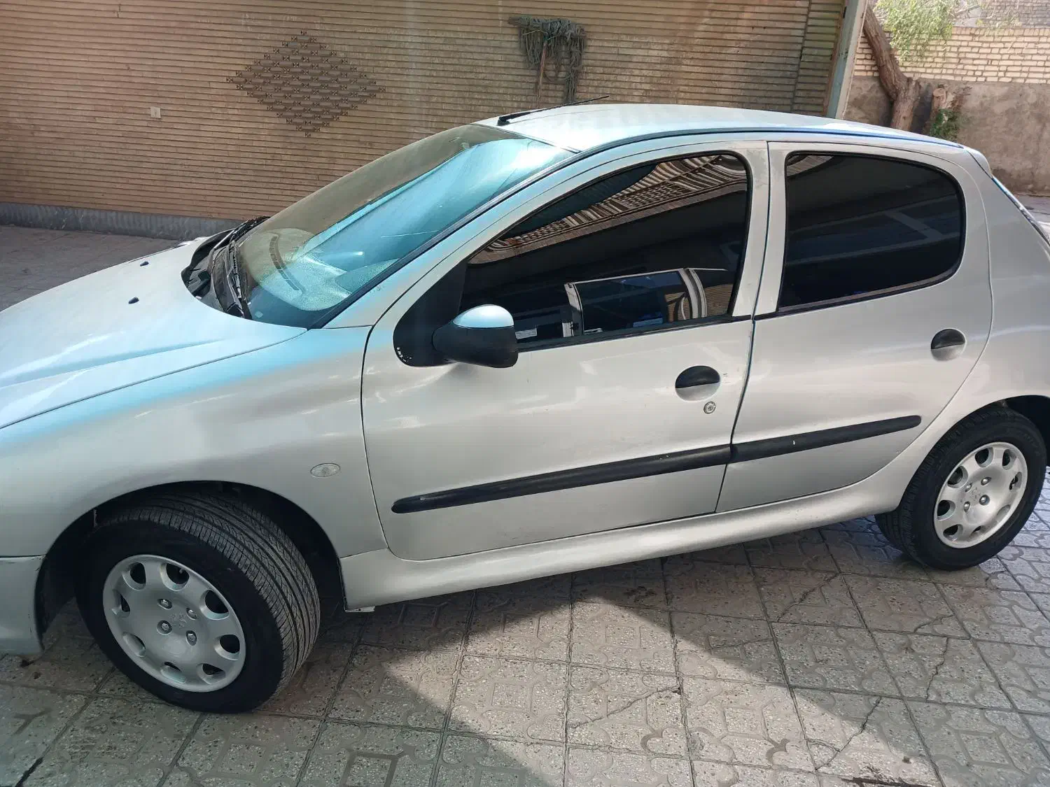 ۲۰۶ مدل ۸۵ تیپ ۵(نقد اقساط)|خودرو سواری و وانت|فلاورجان, |دیوار