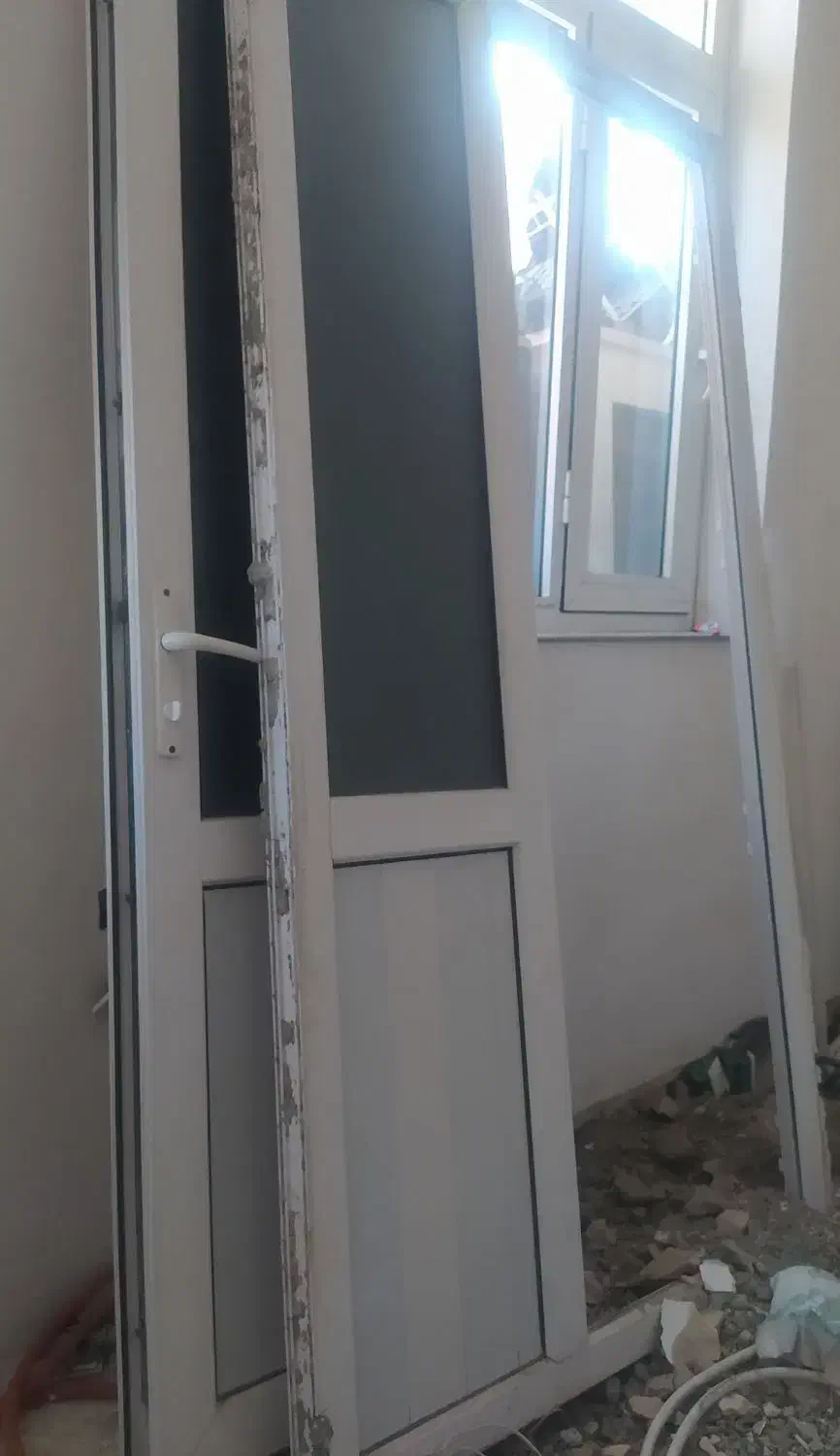 فروشی در حد نو|مبلمان خانگی و میز عسلی|ماکو, |دیوار