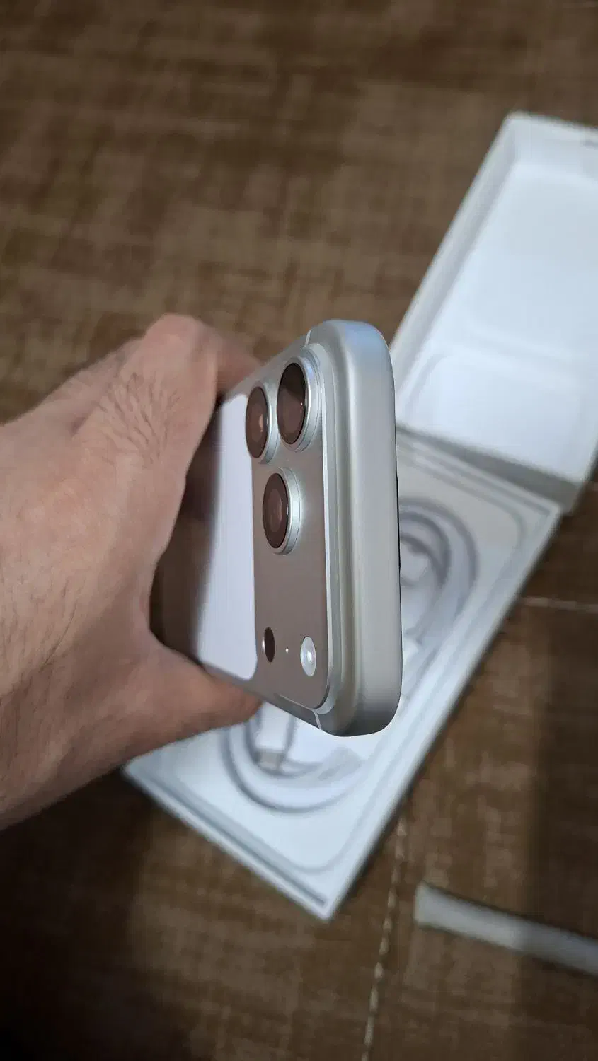 آیفون 17 pro|موبایل|اصفهان, گلزار|دیوار