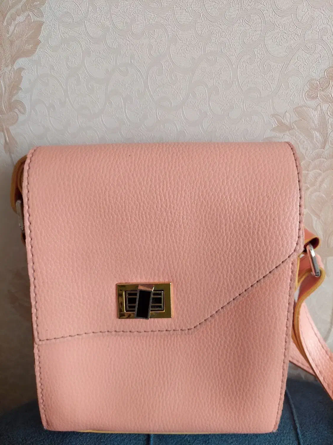 کیف و کوله نو|کیف، کفش، کمربند|کرج, عظیمیه|دیوار