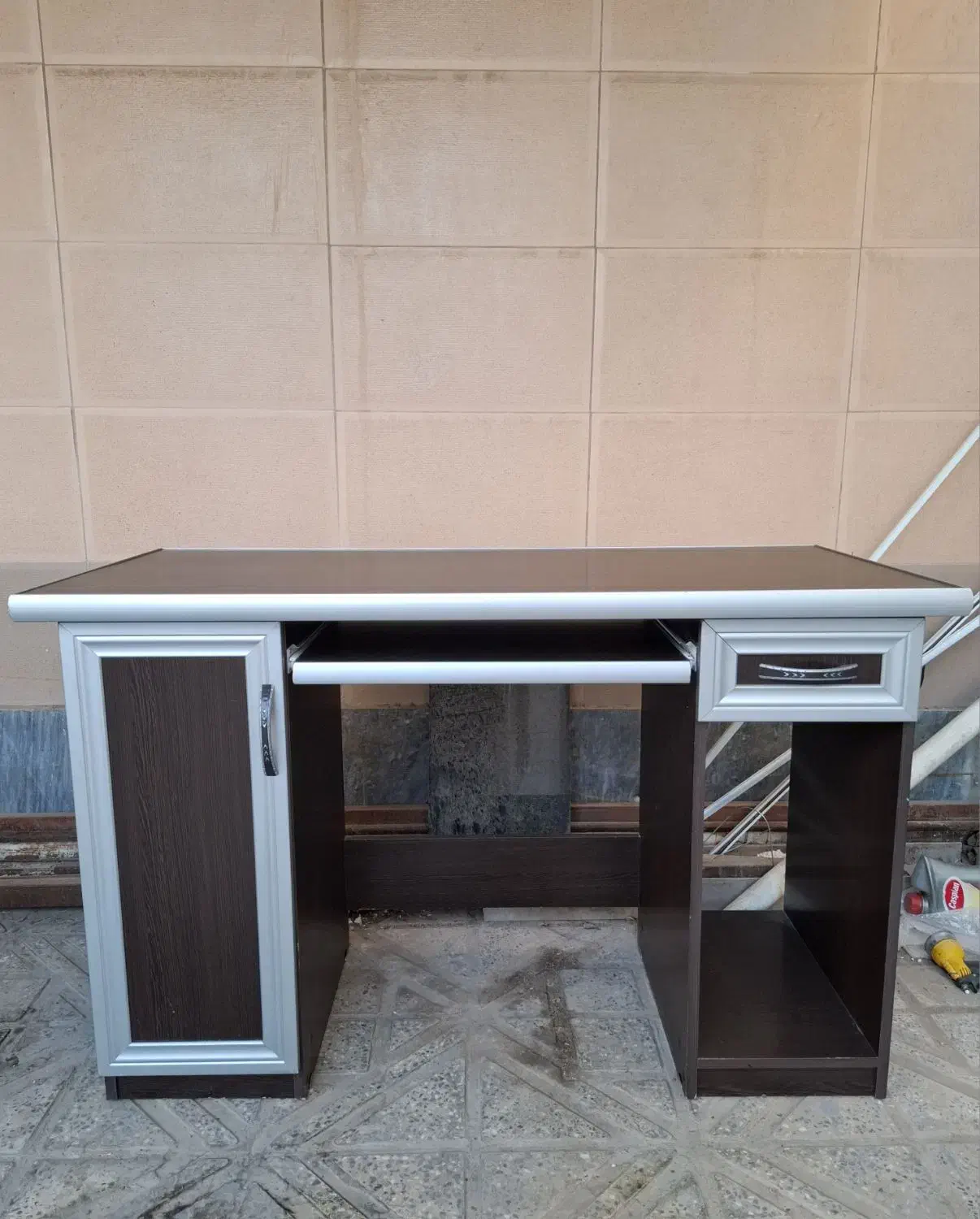 میز کامپیوتر و تحریر|میز تحریر و کامپیوتر|شاهینشهر, فردوسی|دیوار