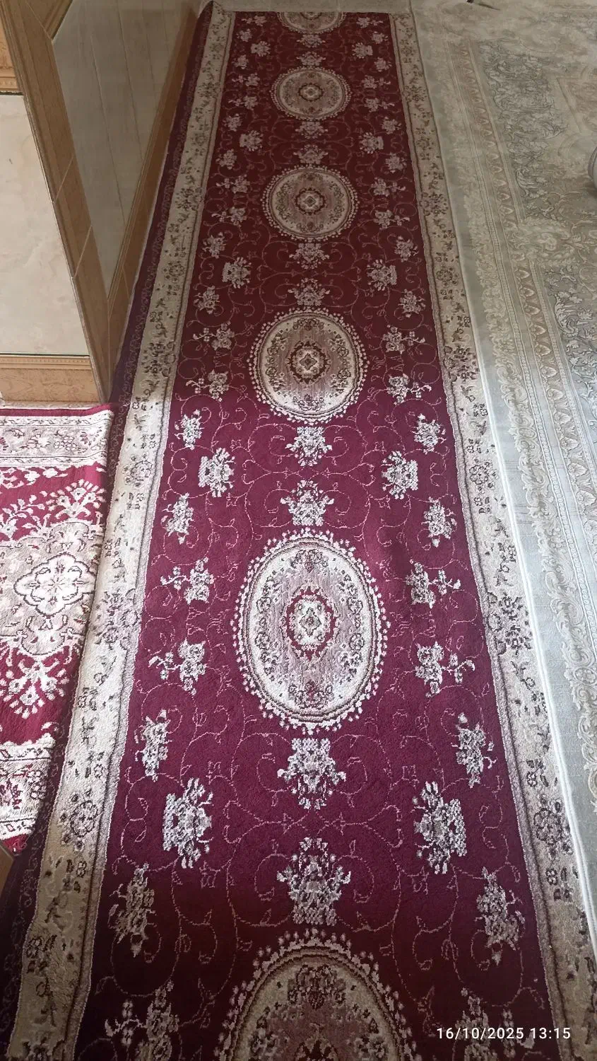 کناره راه رو|فرش|ایذه, |دیوار