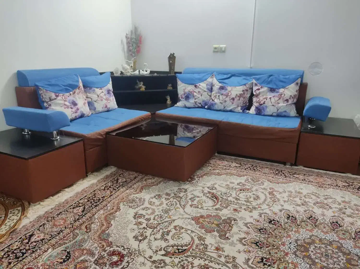 فروش مبل راحتی و نیم ست|مبلمان خانگی و میز عسلی|کاشان, امیرکبیر|دیوار
