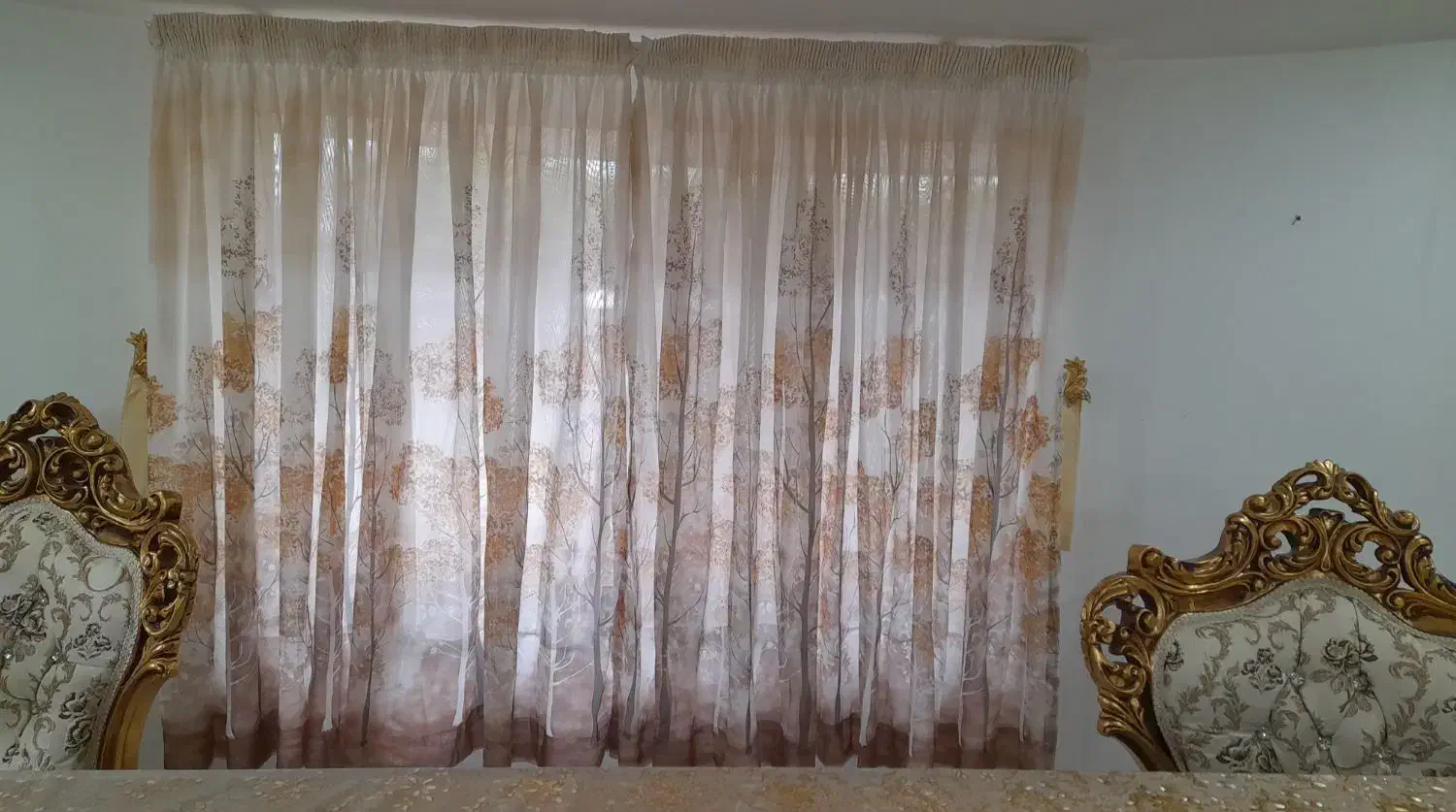 ۶عدد پرده حریرترک پایین حاشیه دار تمیزوسالم|پرده، رانر، رومیزی|چالوس, |دیوار