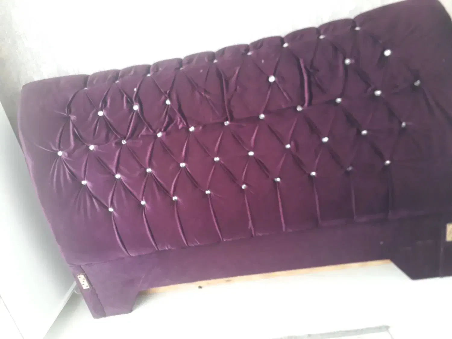 تخت|تخت و سرویس خواب|مشهد, کوی ولیعصر|دیوار