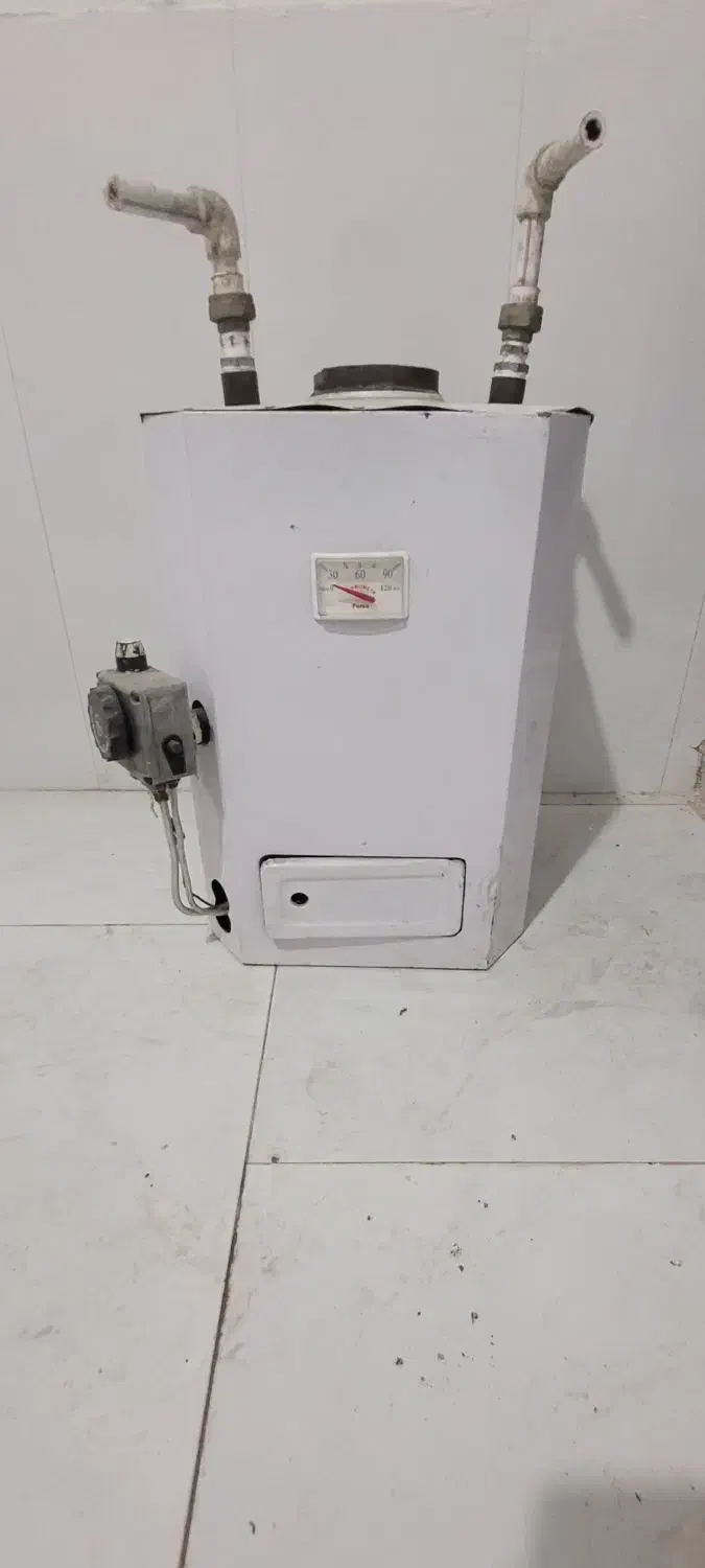 ابگرمکن دیواری سالم|آبگرمکن، پکیج، شوفاژ|مشهد, فاطمیه|دیوار