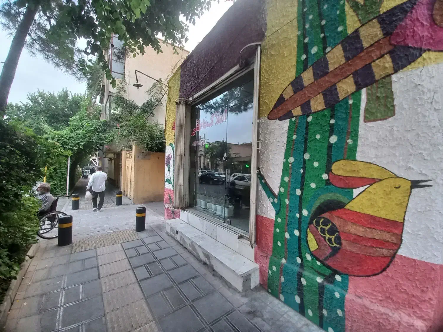 مغازه|اجارهٔ مغازه و غرفه|قم, باجک یک|دیوار