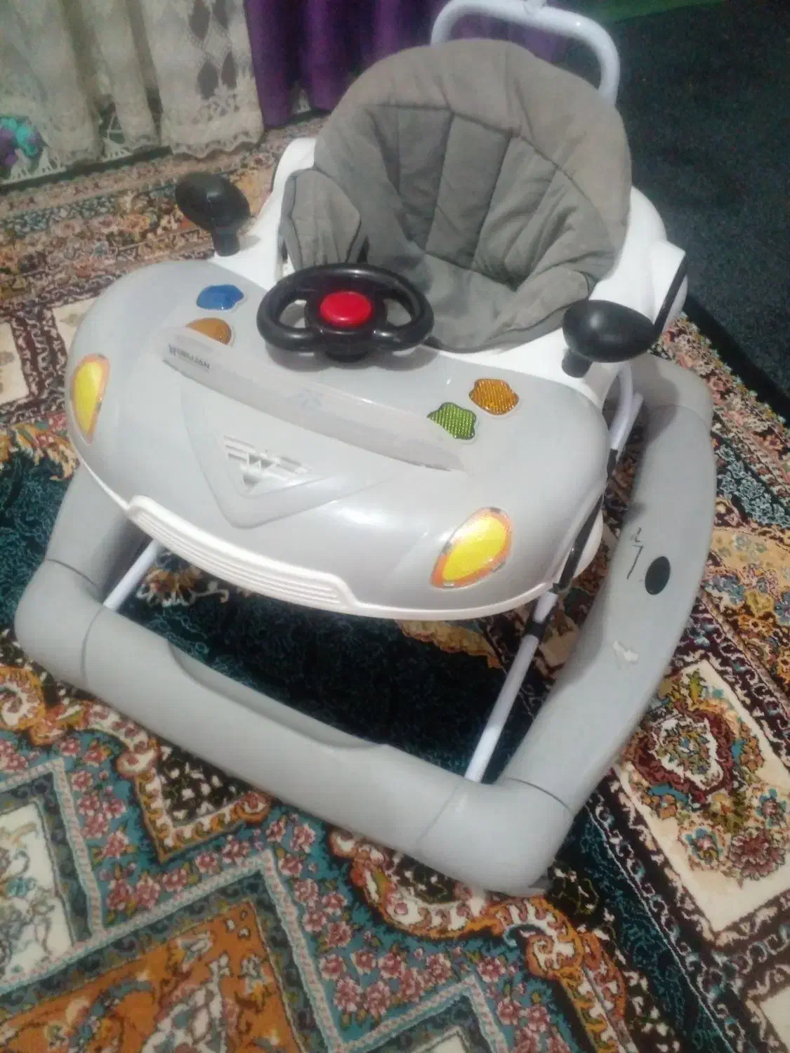 رورویک وکریر|کالسکه و لوازم جانبی|بهبهان, |دیوار