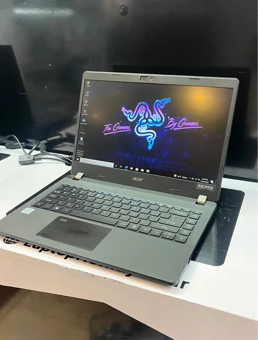 لپتاپ Acer/نسل۱۰/رم8/هارد۲۵۶ssd با شارژدهی بالا|رایانه همراه|شیراز, شهرک گلستان|دیوار