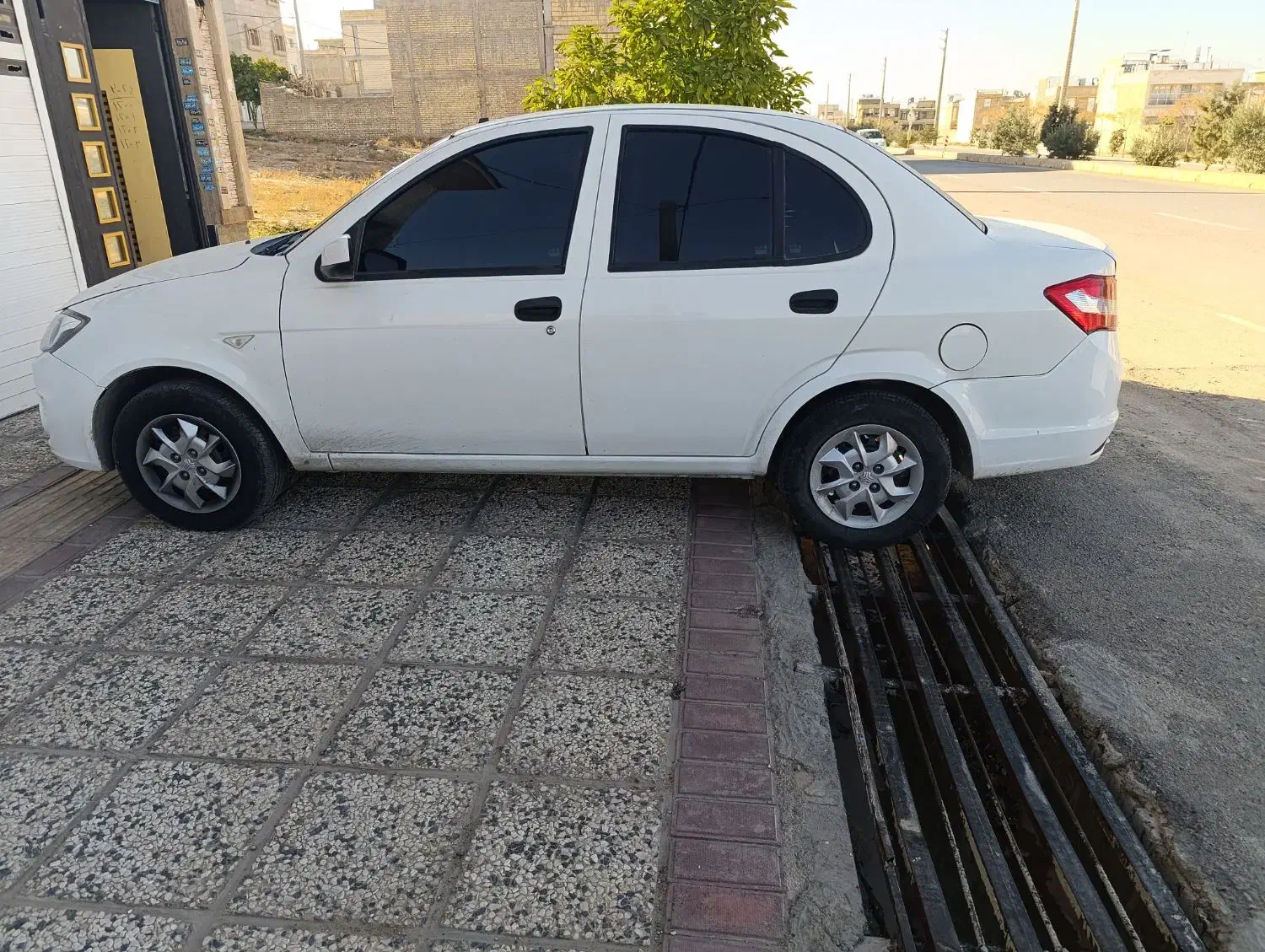 ساینا1400|خودرو سواری و وانت|شیراز, حجت آباد|دیوار