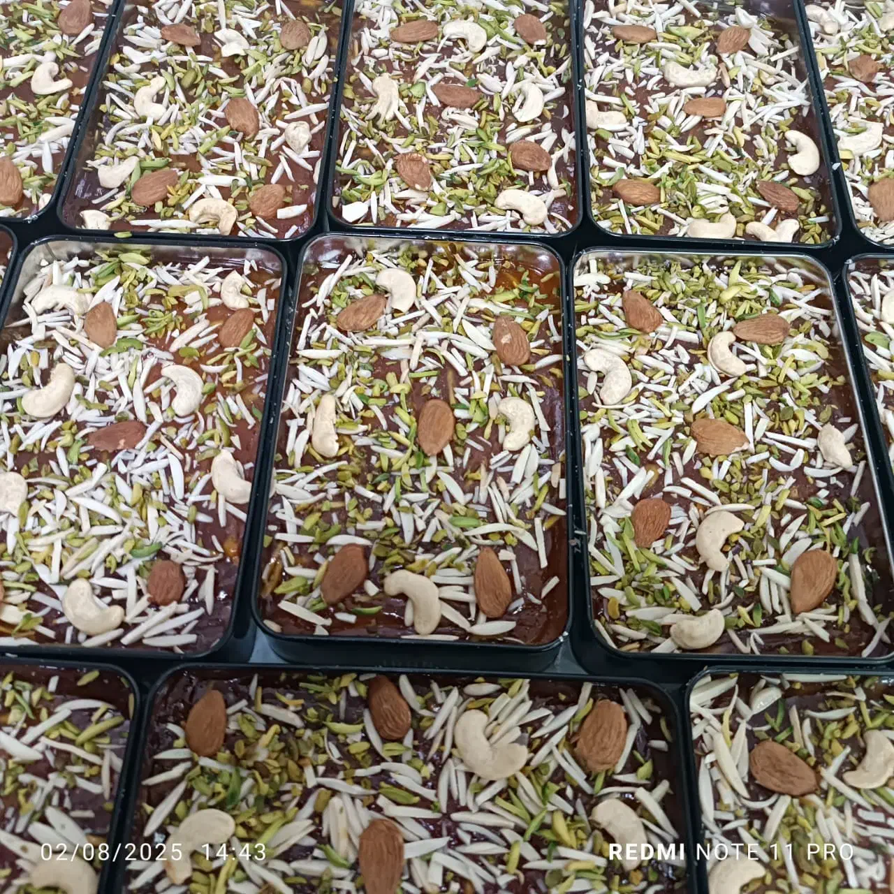 حلوا مسقطی|خوردنی و آشامیدنی|شیراز, بازار|دیوار