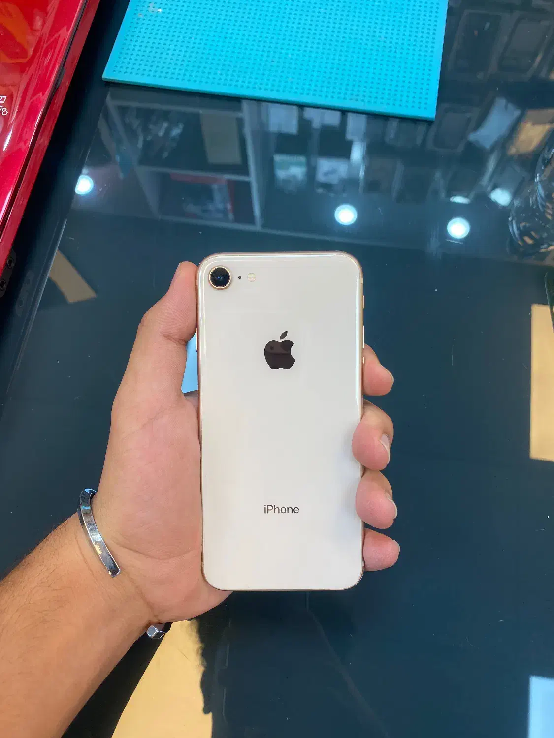 iPhone 8  فروش فوری|موبایل|کرج, عظیمیه|دیوار